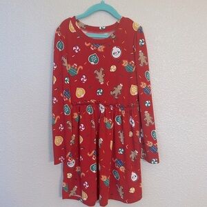 Girls Christmas dress size medium (7/8).